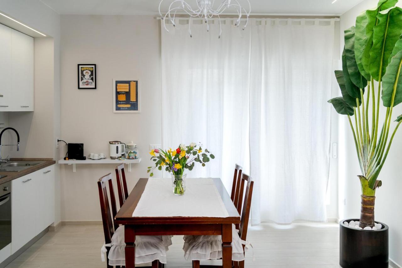 Otium Rooms / Camere E Appartamenti Morrovalle Екстер'єр фото
